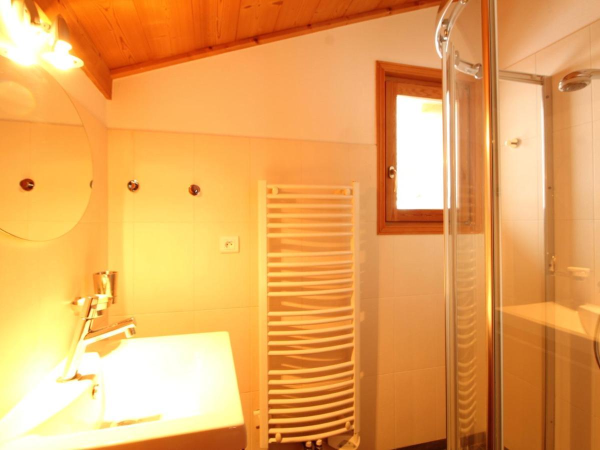 Chalet Arâches-la-Frasse, 5 pièces, 8 personnes - FR-1-572-33
